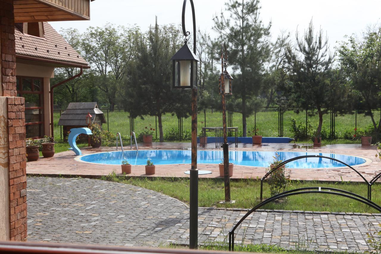 Publo Spa Hotel Vyshkove Dış mekan fotoğraf