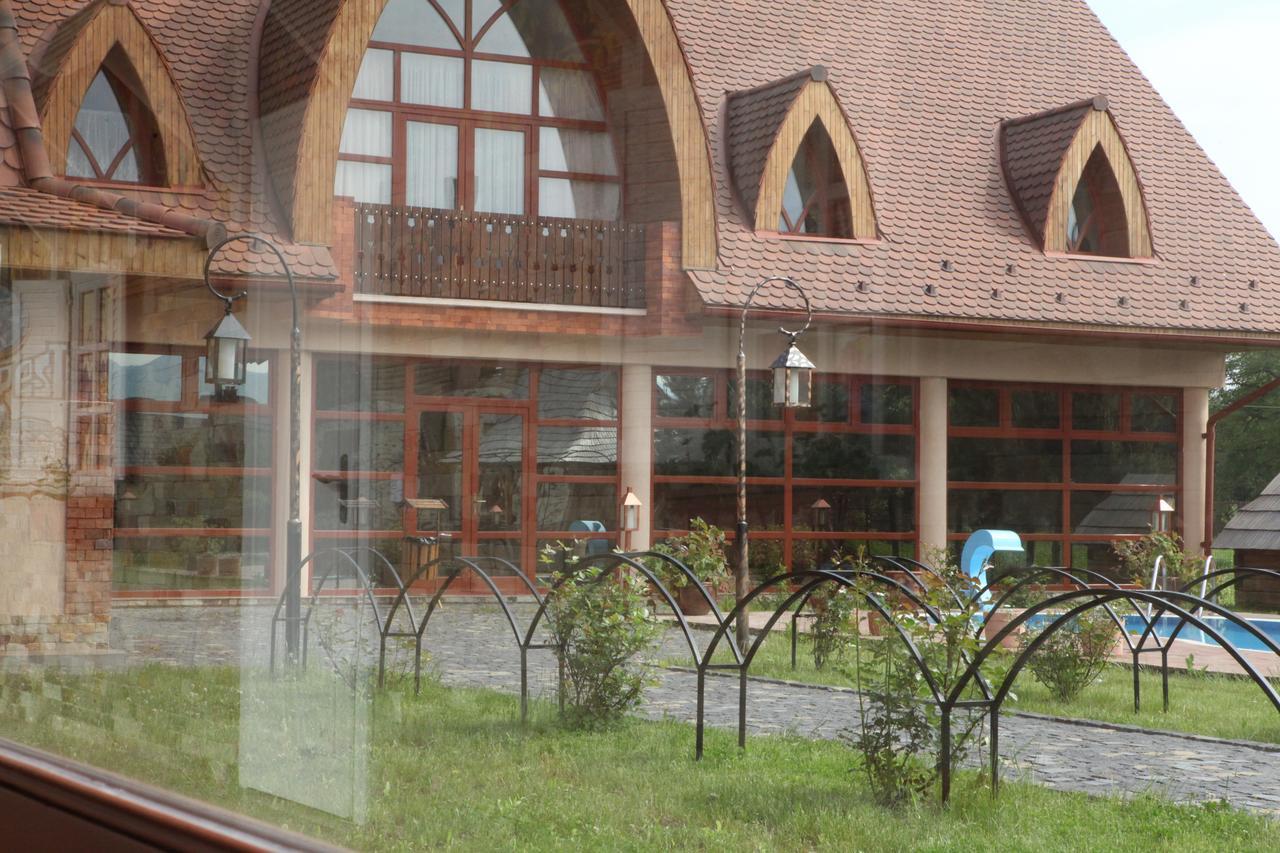 Publo Spa Hotel Vyshkove Dış mekan fotoğraf